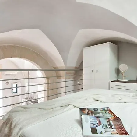 Love Nest Apartment - Centro Storico Lecce Apartamento Lecce