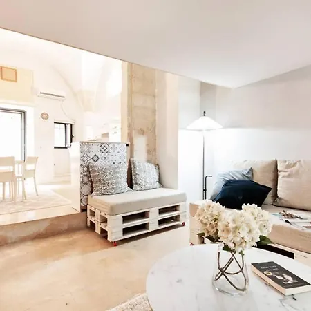 Love Nest Apartment - Centro Storico Lecce Apartamento *